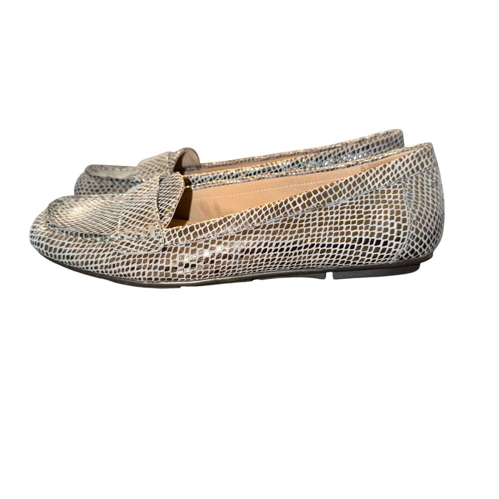 Vionic Larrun Loafers Women’s Sz 9.5 Silver Metallic Leather Snake Comfort Shoe